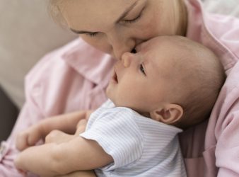 Lipid in Breastmilk Might Reduce Cerebral Palsy in Infants