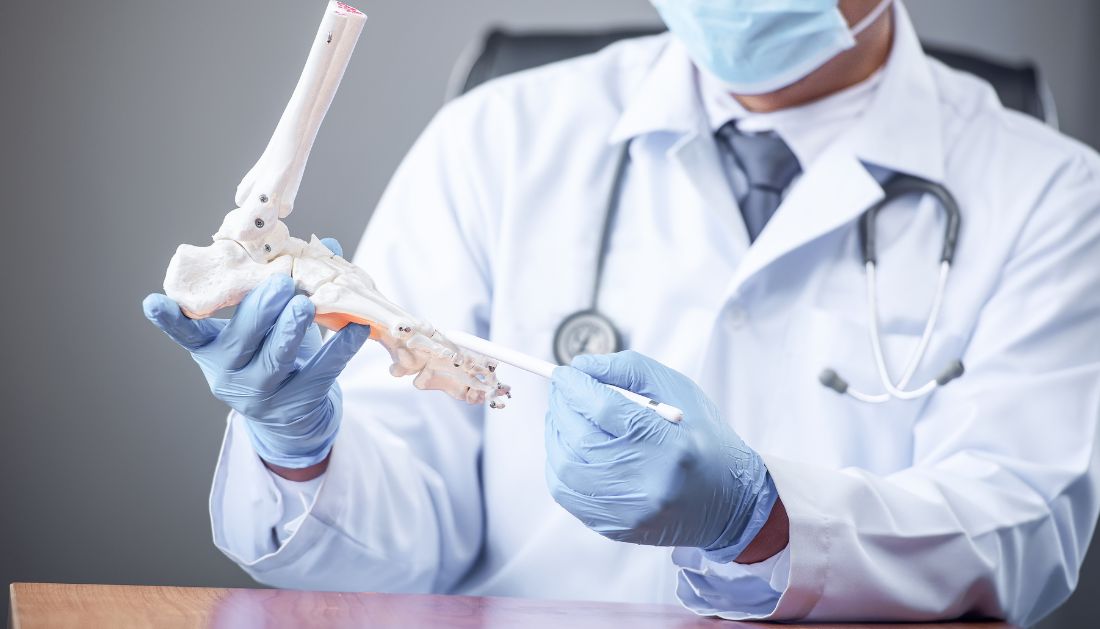 Lipid Accumulation Product Predicts Bone Loss