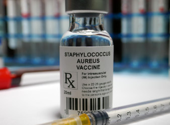 Staphylococcus aureus, MRSA, Metabolic Pathways, Enzyme Redundancy, Bacterial Survival, Antibiotic Resistance, Microbial Physiology, Knockout Mutants, NIH Research, Pathogen Biology, Novel Antibiotics, Microbiology CME, Infectious Disease Updates, Antibiotic Target Discovery, Clinical Research News