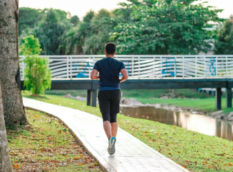Brisk walking, Fast walking and mortality, Low-income adults health, Cardiovascular disease prevention, Black American health disparities, Walking pace and longevity, 15 minutes walking benefits, All-cause mortality reduction, Southern Community Cohort Study, Physical activity and life expectancy, Accessible public health strategies