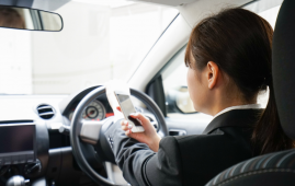 Conversation while driving, visual processing delay, gaze behavior, cognitive distraction, eye movement, hazard detection, reaction time, hands-free conversation, driving safety, visuomotor processing, saccadic eye movements, driver attention, PLOS ONE study