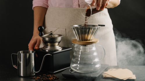 Coffee, Coffee and Gut Microbiome, Gut Microbiome, Gut Health, Coffee Brewing, Chlorogenic Acids, Caffeine, Coffee Polyphenols, Short-Chain Fatty Acids, Phenolic Acids, Bile Acids, Gut-Liver Axis, Metabolic Health, Nutrition Research, Cafestol, Kahweol, coffee and metabolic health, phenolic acids, gut-liver axis, coffee and bile acids, cafestol and kahweol, coffee filtration, coffee health effects