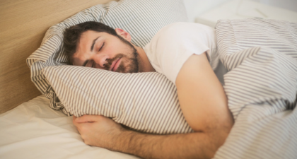 Pink Noise, Brain Waste Clearance, Sleep, Cerebrospinal Fluid, CSF Flow, Slow-Wave Sleep, Brain Health, Sleep Medicine, Neurology, Neuroscience, Alzheimer’s Disease, Amyloid Beta, Tau Protein, Neurodegenerative Diseases, EEG, fMRI, Deep Sleep, Brain Waves, sleep and brain health, glymphatic system, brain waste removal, sleep medicine, Alzheimer’s disease, neurodegenerative diseases, brain health